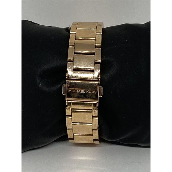 Michael Kors MK5616 Women's Gold Stainless Steel Analog Dial Quartz Watch WO648 - Picture 6 of 12
